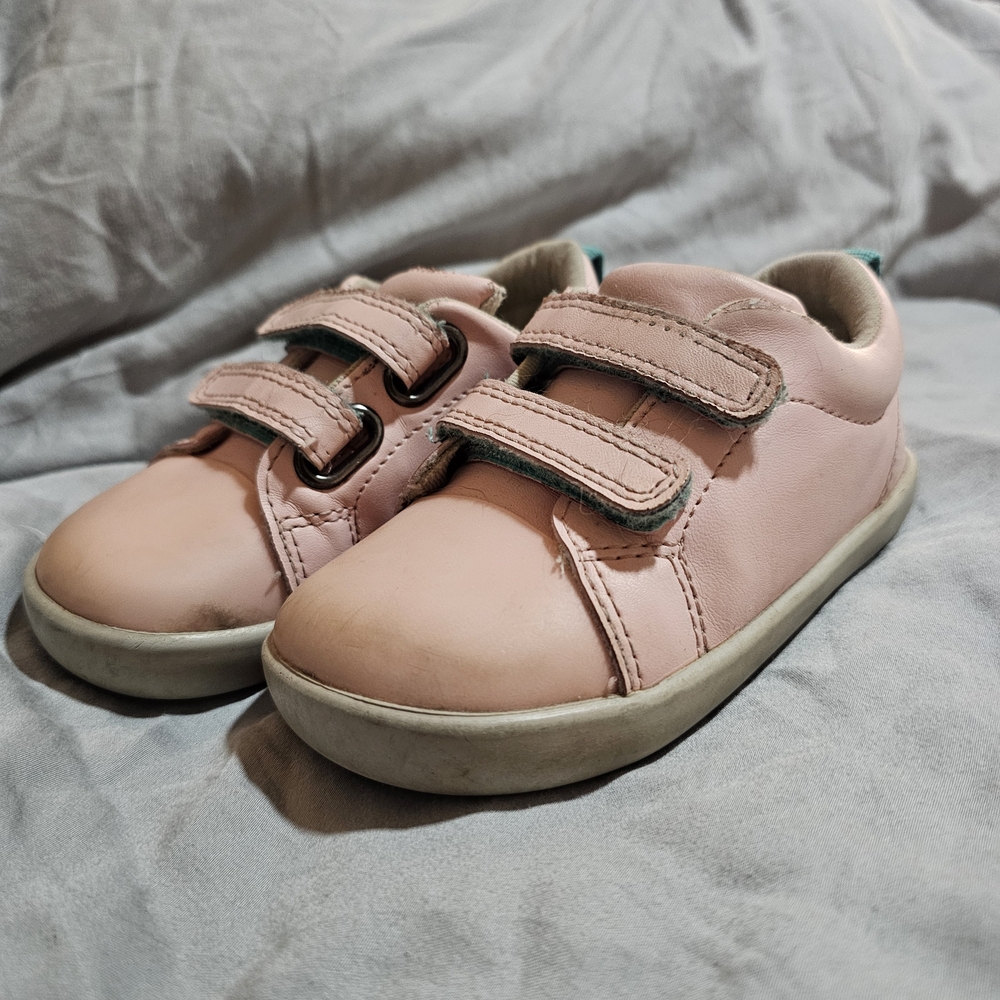 Ten Little Toddler Shoes - Size 8